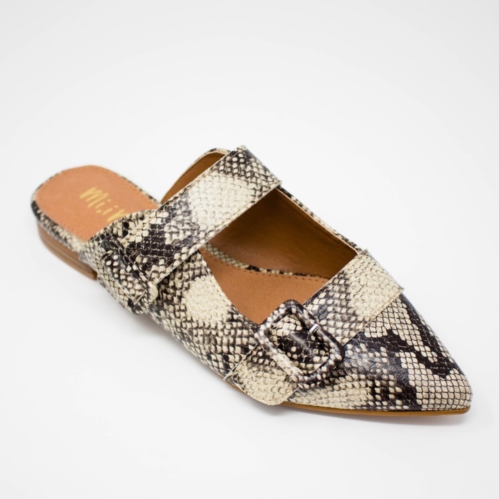 Nwot Mi.Im Hannah Snake Print Slides - image 1